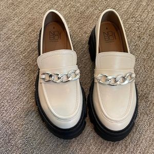 Women’s shoes, NOBO comfort; size 8